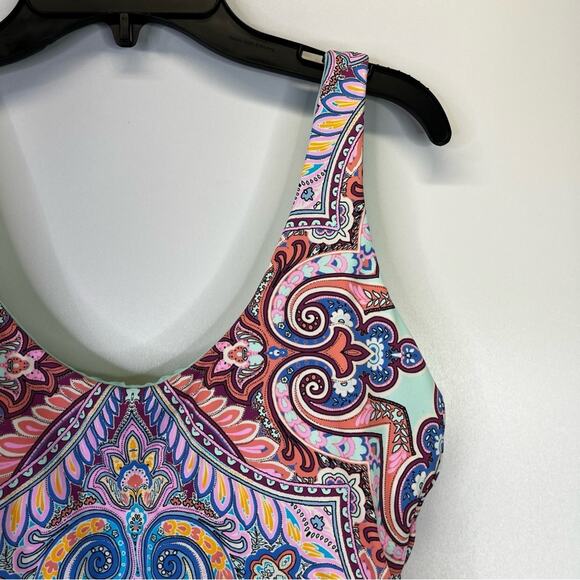 Jessica Simpson Printed Reversible One Piece swimsuit - M - Picture 6 of 14